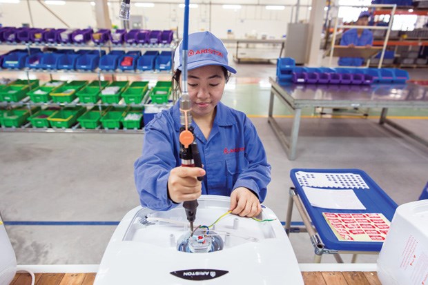 bình nóng lạnh Ariston được sản xuất tại nhà máy ở Bắc Ninh -2