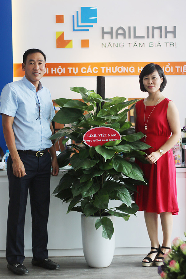 Cảm ơn Công ty Lixil Việt Nam đã đến tham dự lễ Khai trương Showroom Hải Linh Hà Đông